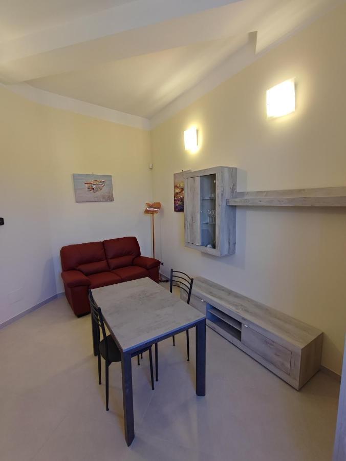 In Centro Rooms And Apartments Isola di Liri Exterior photo