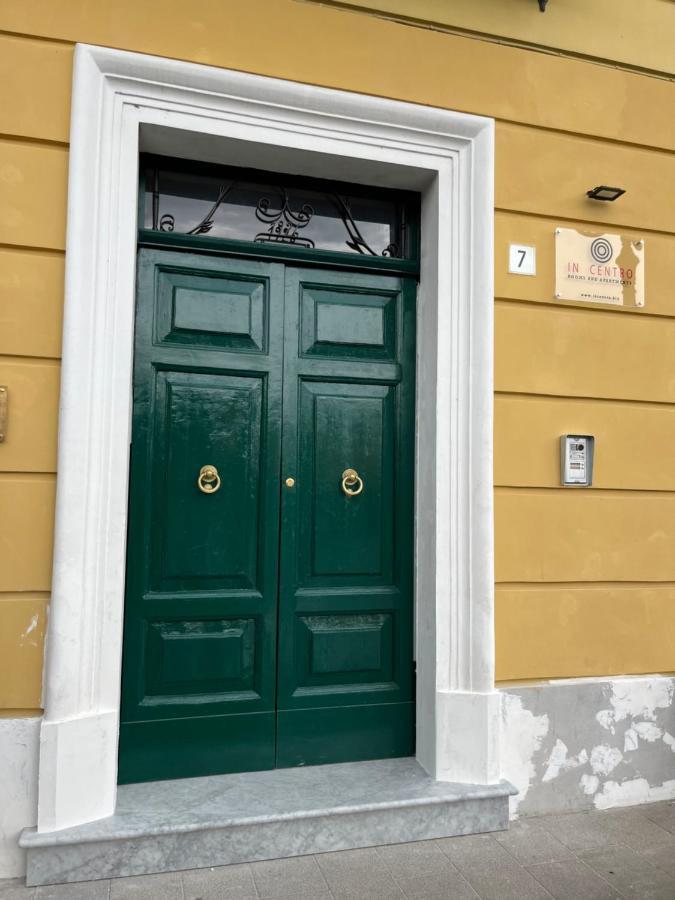 In Centro Rooms And Apartments Isola di Liri Exterior photo
