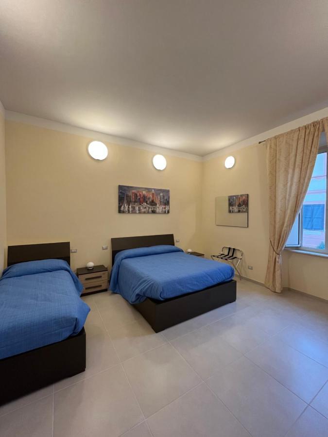 In Centro Rooms And Apartments Isola di Liri Exterior photo