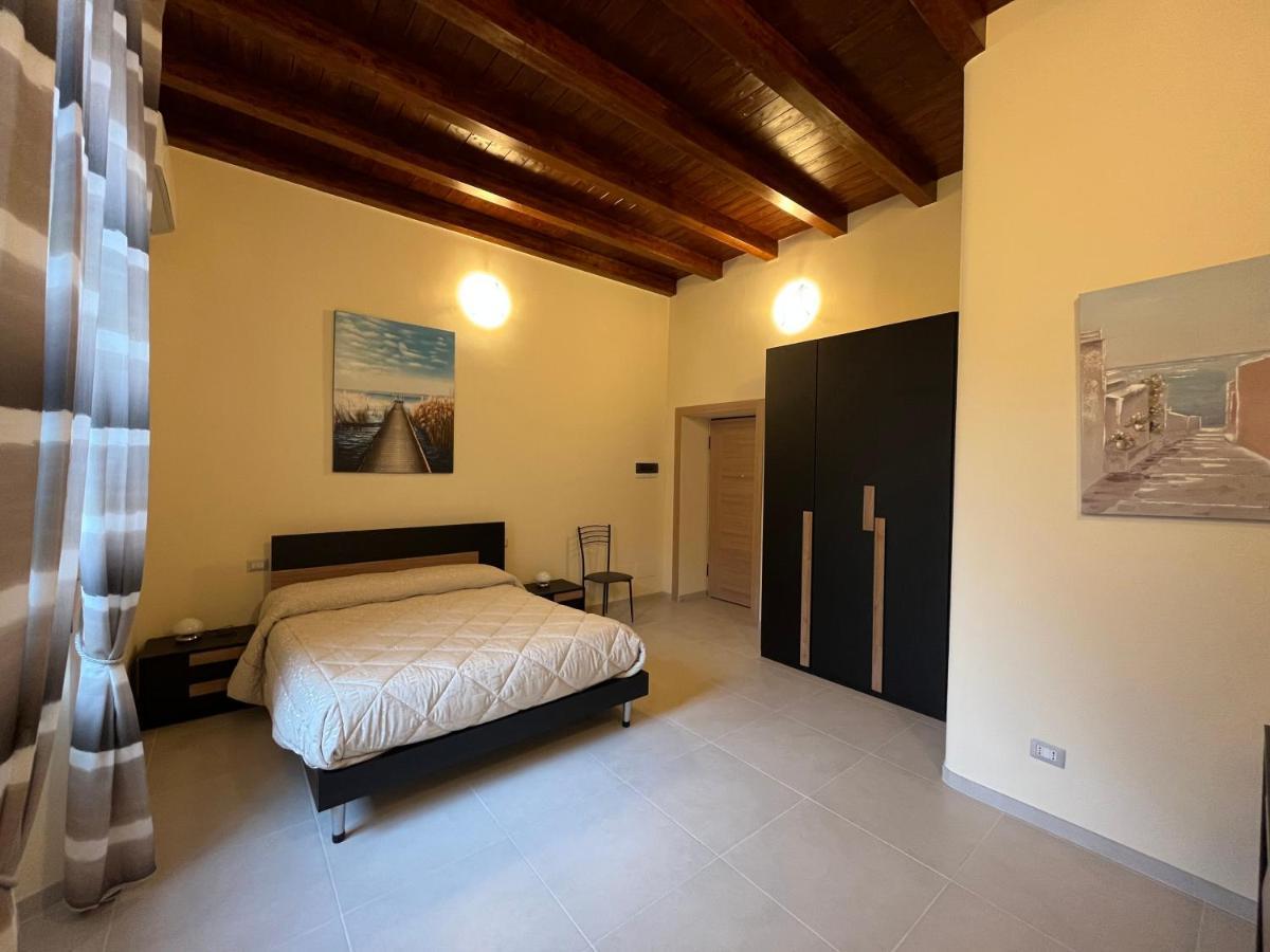 In Centro Rooms And Apartments Isola di Liri Exterior photo